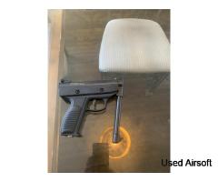 Air Force One Tornado Air Pistol in black - Image 4