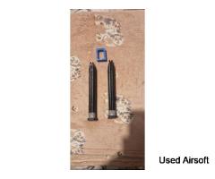 2x WE Glock extended magazines 50rd, speed loader included.