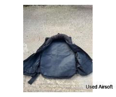 Trimex V007 Black Vest - Image 3