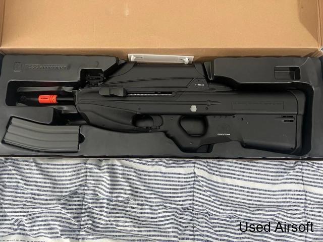 Buddle G&G FN F2000® Licensed Airsoft AEG Rifle/ In Excellent Condition ...