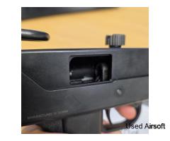Mac 10 gas powered with more mags available - Image 3
