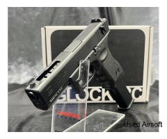 "Glock 18C" - 6mm BB caliber - Airsoft - Gas + Ammunition - Image 2