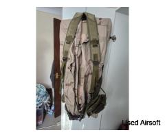 job lot of gear and clothes - Image 3