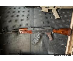 AKM E&L AEG with 6 magazines - Image 2