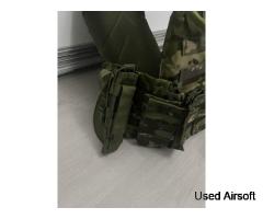Multicam tropic molle vest + bits - Image 2