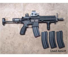 WE 888C HK416C Airsoft Gas Blowback Gun 3 Extra Magazines Grip Reflex Sight