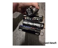 EG WIRE PULL WP40 SMOKE GRENADE - Image 3