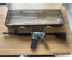 G&G GR16 Carbine Blowback Airsoft Rifle with Extendable Stock (Two Tone)