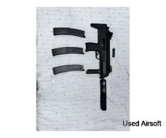 Tokyo Marui MP7 GBB + x3 Mags + Suppressor