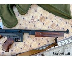 King Arms Thompson M1A1 Airsoft Replica with Wooden Kit by Cybergun King Arms - Image 3