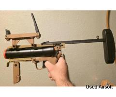 Ares M320 Launcher Airsoft with Gas Grenades (x3) And Pouch With Case - Image 2