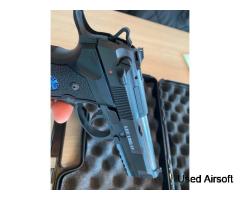 M92 Biohazard Albert.W.Model 01P Tokyo Marui Gas - Image 3