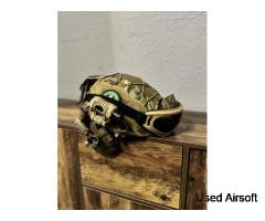 Fully kitted out helmet