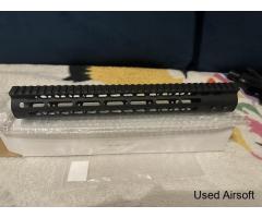 Spec-na Arms KeyMod CNC Aluminium Free Float Handguard 13.5