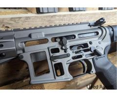 EVO AR Version V - M4 Gbbr airsoft surgeon + Magazines - Image 3