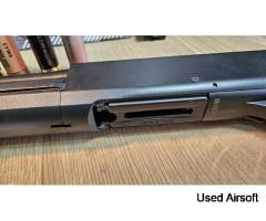 Pump Action Shotgun + 7 x 10 Round Cartridges - Image 3