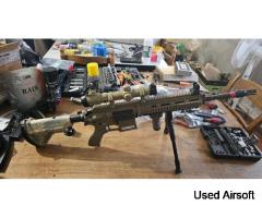 WE HK416 GBBR airsoft replica with magazines - Image 2