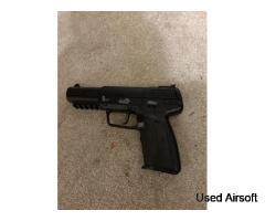 FN five seven - Image 3