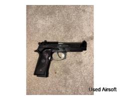 9M black and silver - Image 2