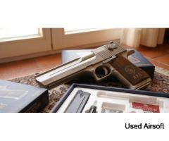 Tokyo Marui Desert Eagle .50AE 10-inch "Leon Custom" (Biohazard 2 Edition) - Image 2