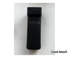 Genuine Strike Bipod Grip for Picatinny - Image 3