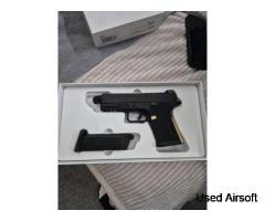 Salient Arms BLU with gold acents