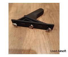 Ares Amoeba 45 Degree Mlok grip - Image 2